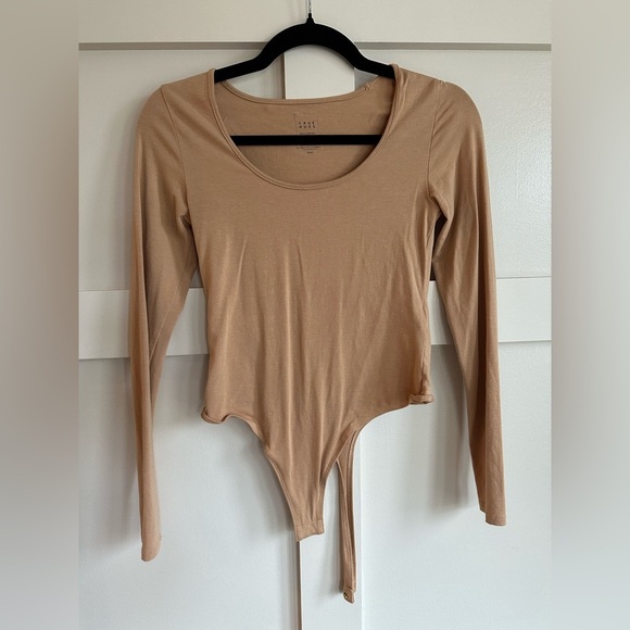 Banana Republic Tops - Banana Republic Tan Long Sleeve Bodysuit